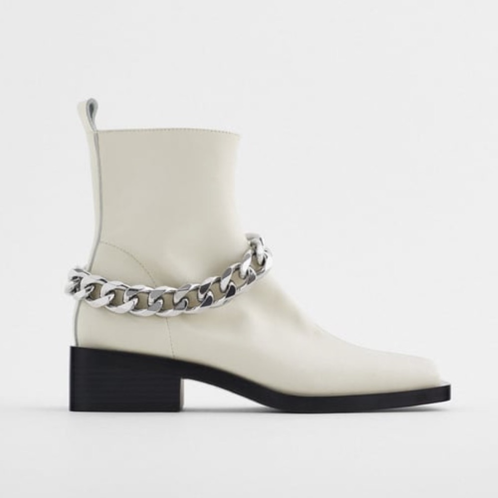 Zara leather Chain Boot!